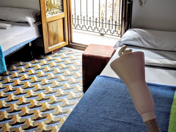 Imagen de la habitación del Hostel Home Youth. Foto 2