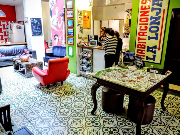 Imagen de los interiores del Hostel Home Youth. Foto 16