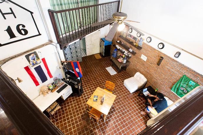 Imagen de los interiores del Hostel Home16 16. Foto 17