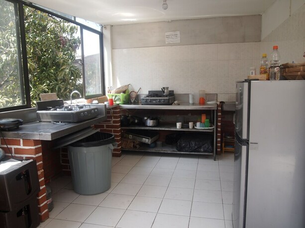 Imagen de los interiores del Hostel Hostal Casa Amarilla -. Foto 31