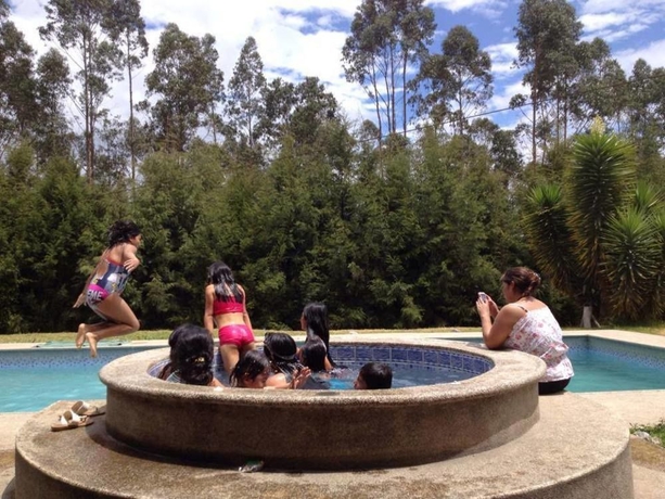 Imagen de la piscina del Hostel Hostal Colibrí Aeropuerto -. Foto 5