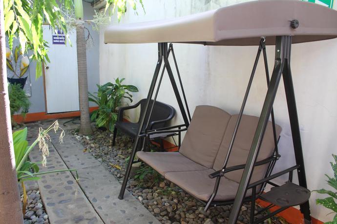 Imagen de los exteriores del Hostel Hostal Ruinas De San Sebastian -. Foto 11