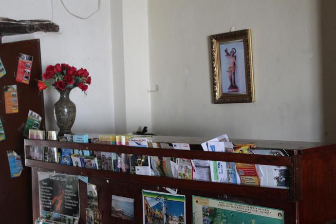 Imagen de los interiores del Hostel Hostal Ruinas De San Sebastian -. Foto 12