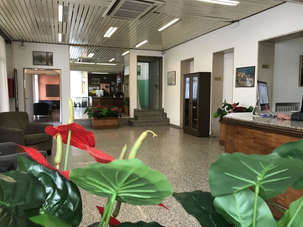 Imagen de los interiores del Hostel Hotel Colombo. Foto 16