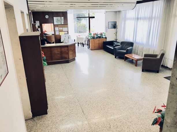 Imagen de los interiores del Hostel Hotel Colombo. Foto 17