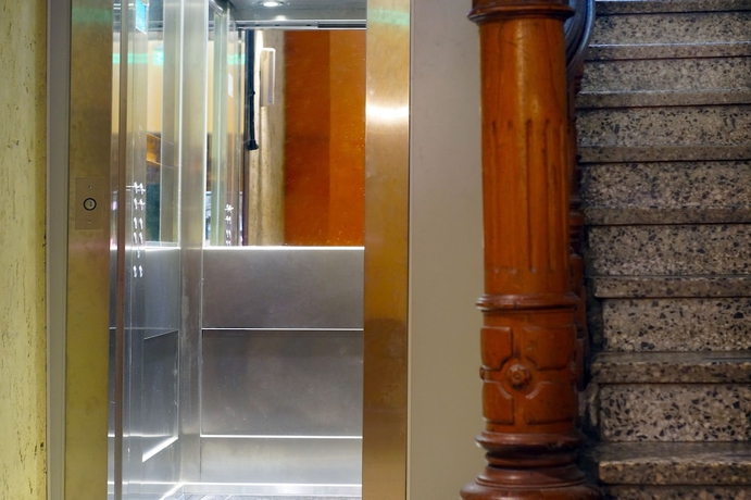 Imagen de los interiores del Hostel Hotel Parada. Foto 14