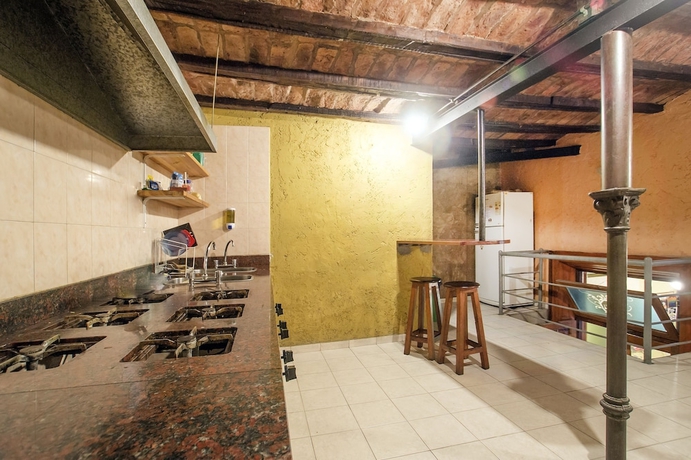 Imagen de los interiores del Hostel Hotel Parada. Foto 15