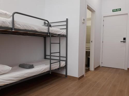 Imagen de la habitación del Hostel Hub Seville. Foto 19