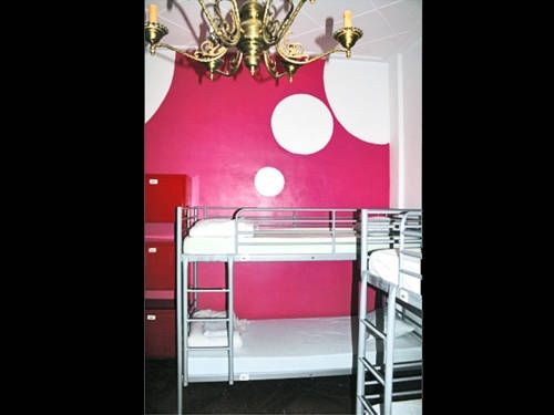 Imagen general del Hostel ISA SEVILLA Suites. Foto 3
