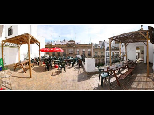 Imagen general del Hostel ISA SEVILLA Suites. Foto 5