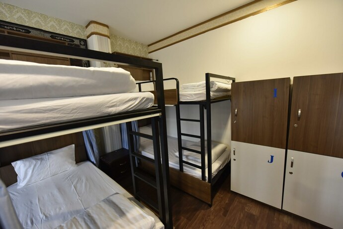 Imagen de la habitación del Hostel Ibiz City. Foto 11
