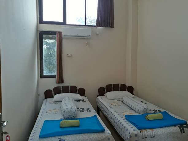 Imagen de la habitación del Hostel Imam Bonjol. Foto 19