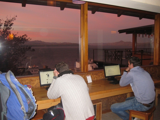 Imagen de los interiores del Hostel Inn Bariloche. Foto 11