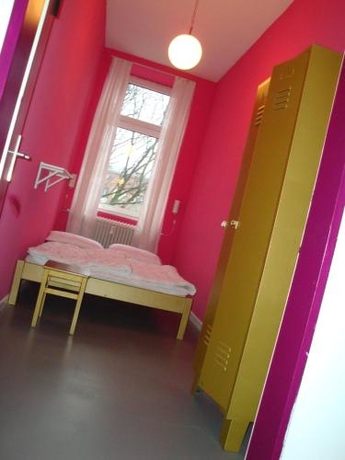 Imagen de la habitación del Hostel Instant Sleep Backpacker. Foto 6