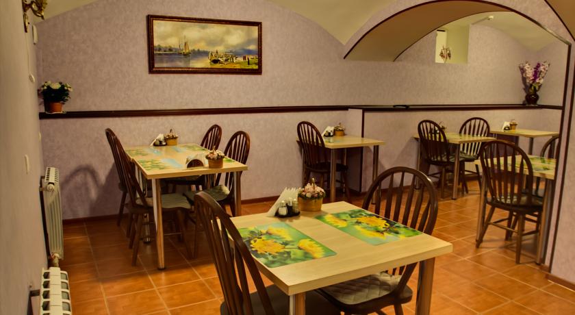 Imagen del bar/restaurante del Hostel Institut. Foto 3