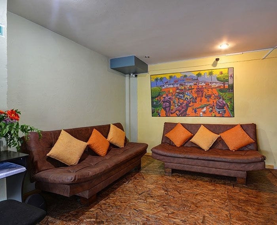 Imagen de los interiores del Hostel International House Medellin -. Foto 3