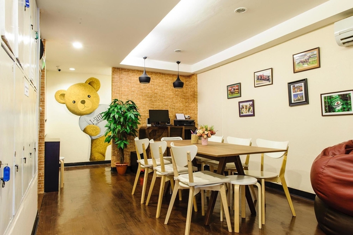 Imagen de los interiores del Hostel I-sleep Silom. Foto 16
