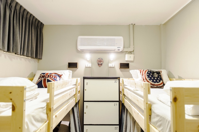 Imagen de la habitación del Hostel I-sleep Silom. Foto 13