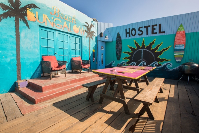 Imagen de los exteriores del Hostel Ith Beach Bungalow Surf. Foto 11