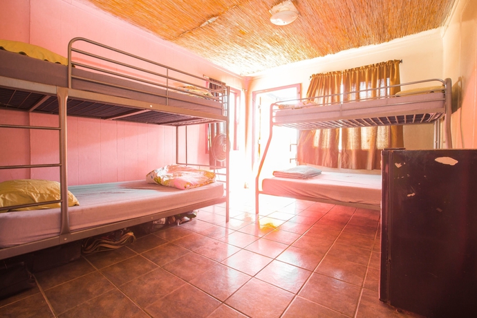 Imagen de la habitación del Hostel Ith Beach Bungalow Surf. Foto 7
