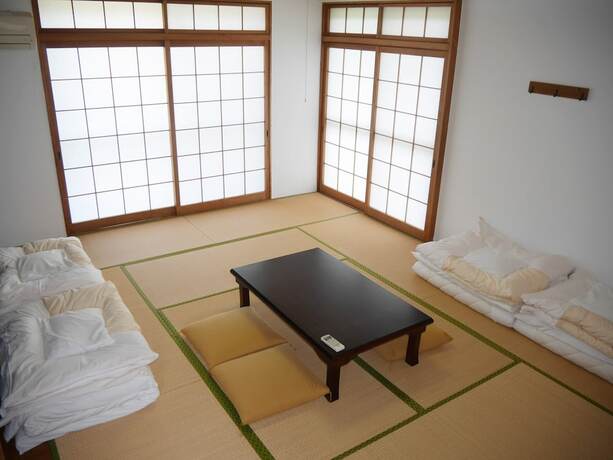 Imagen general del Hostel J-hoppers Lake Biwa Guesthouse -. Foto 5