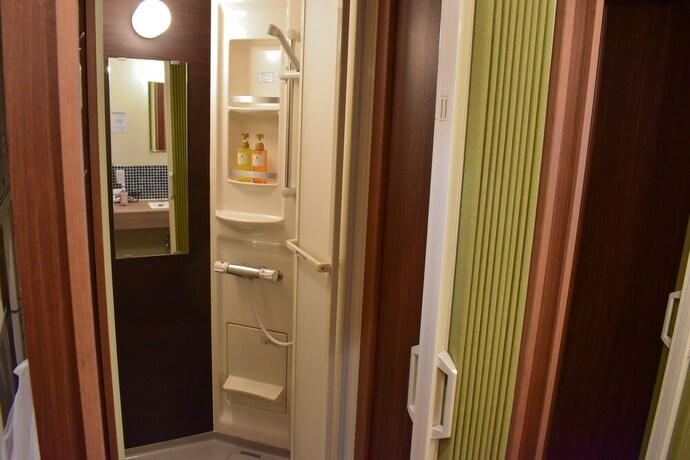 Imagen general del Hostel Jin, Osaka. Foto 3