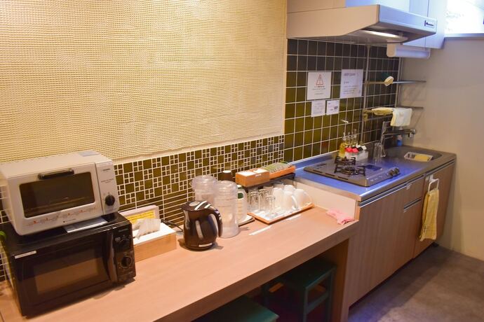 Imagen de los interiores del Hostel Jin, Osaka. Foto 20