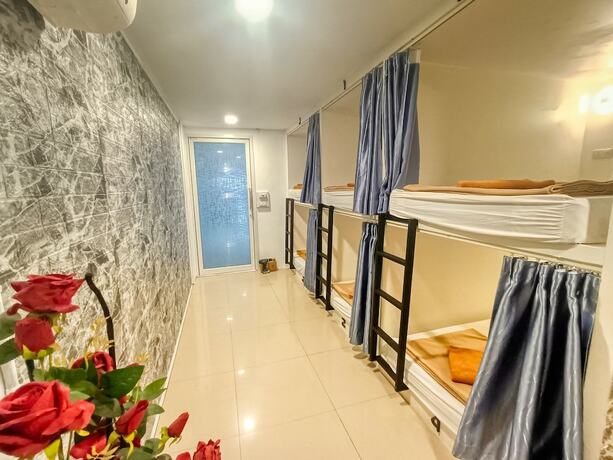 Imagen de la habitación del Hostel Jomtien Beach - Soi 7 Prime Spot. Foto 19