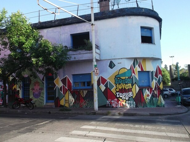 Imagen general del Hostel Joven Casa Reggae. Foto 1