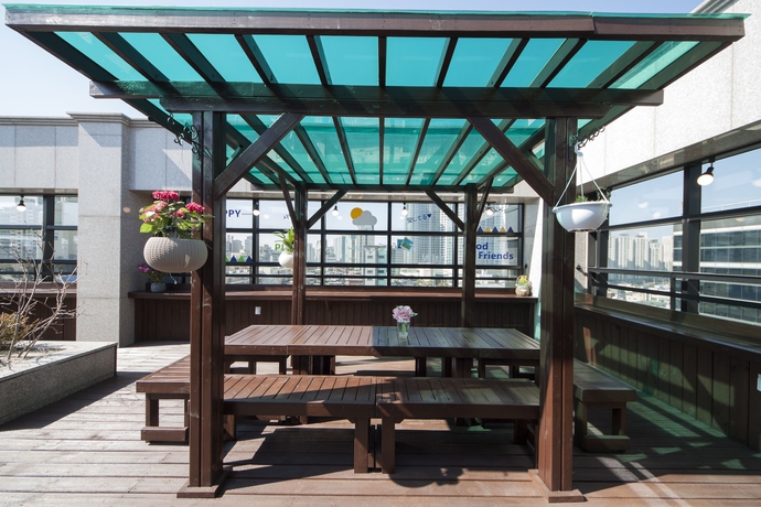 Imagen de los exteriores del Hostel K- Grand Dongdaemun. Foto 8