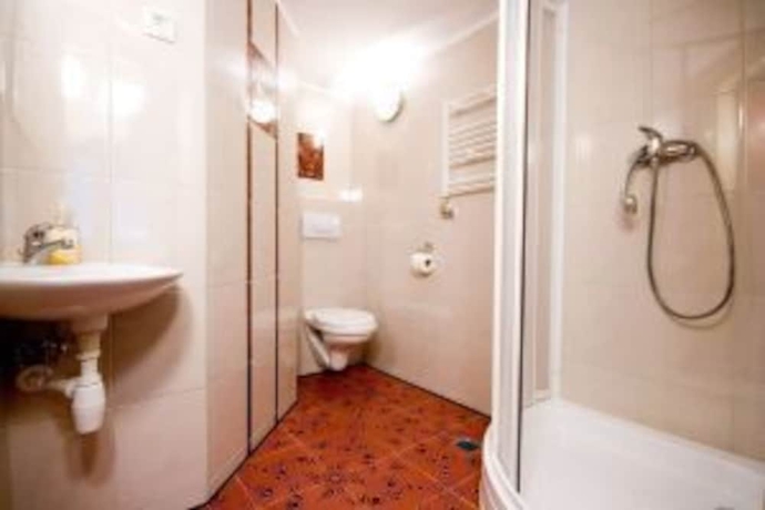 Imagen de la habitación del Hostel Kadetus. Foto 14