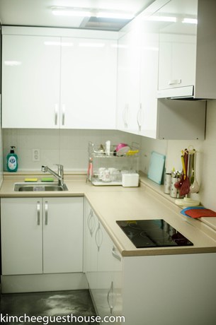 Imagen de la habitación del Hostel Kimchee Busan Downtown Guesthouse -. Foto 12