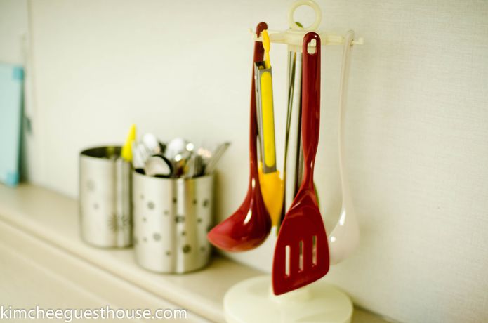 Imagen del bar/restaurante del Hostel Kimchee Busan Downtown Guesthouse -. Foto 4