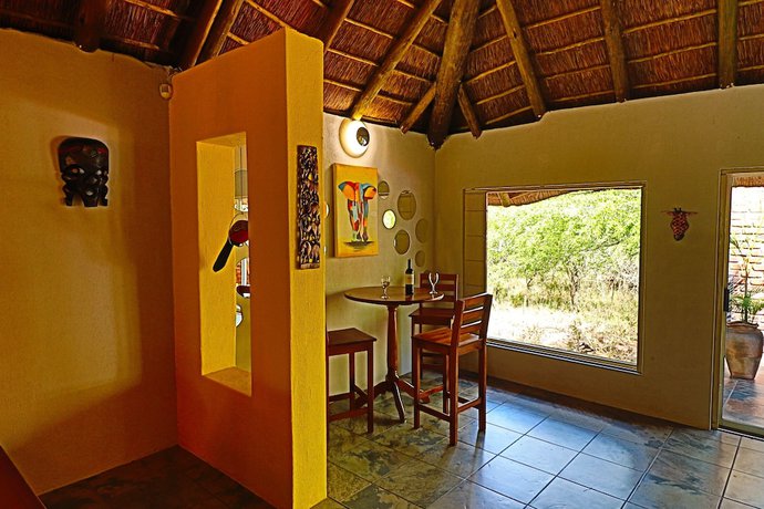 Imagen de los interiores del Hostel Kruger Park. Foto 14