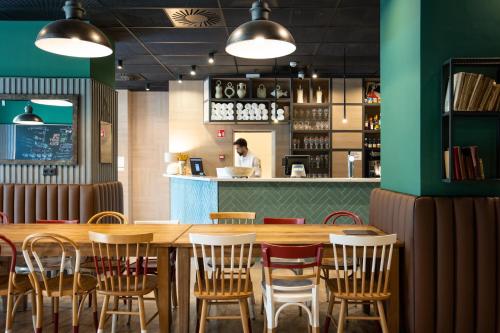 Imagen de los interiores del Hostel LATROUPE Grand Place. Foto 19