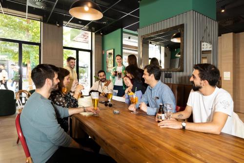 Imagen de los interiores del Hostel LATROUPE Grand Place. Foto 20