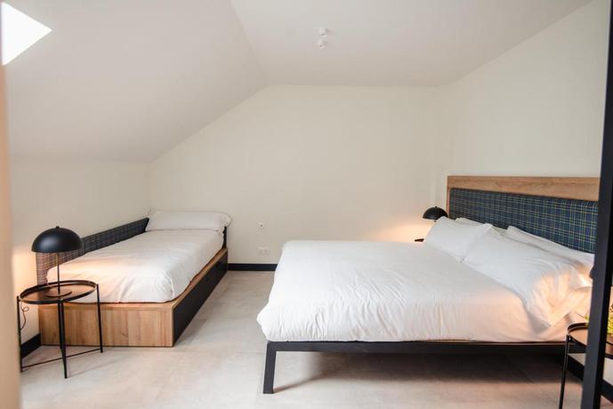 Imagen de la habitación del Hostel LATROUPE La Granja. Foto 4