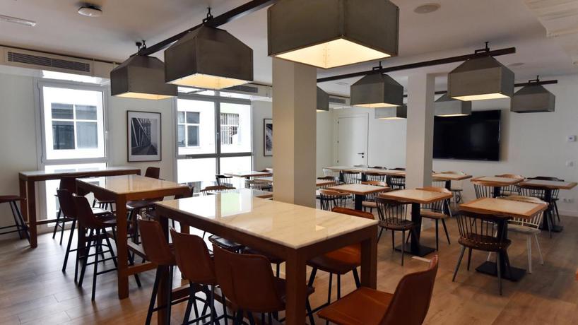 Imagen de los interiores del Hostel LATROUPE La Granja. Foto 7