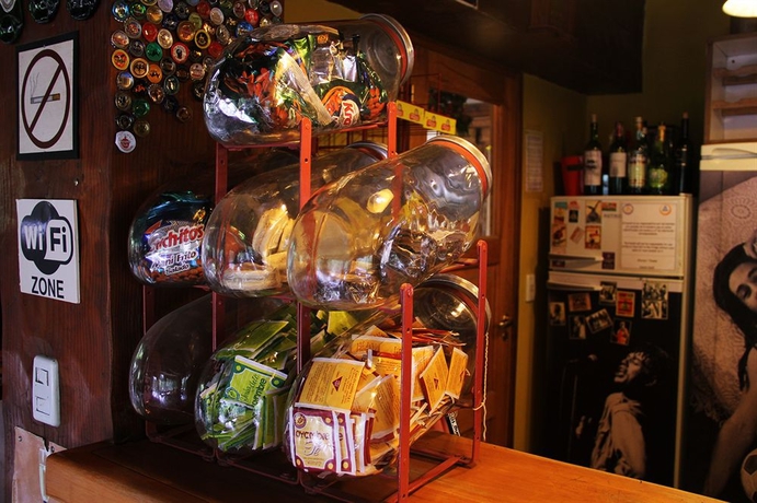 Imagen del bar/restaurante del Hostel La Angostura. Foto 4