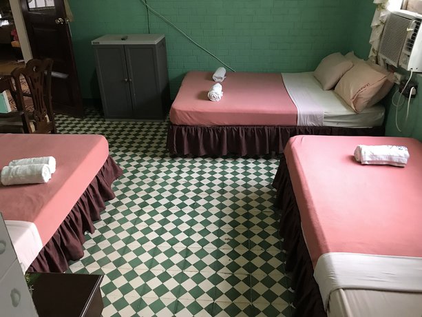 Imagen de la habitación del Hostel La Casa Roa. Foto 13