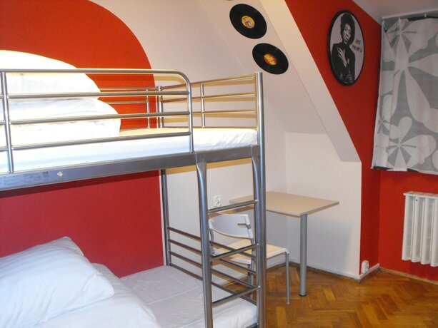 Imagen de la habitación del Hostel La Guitarra. Foto 23