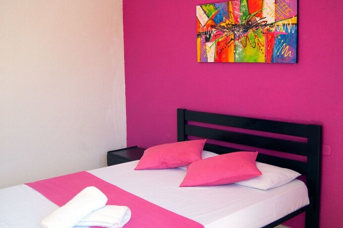 Imagen de la habitación del Hostel La Mas&iacute;a Summer. Foto 20