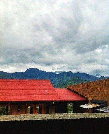 Imagen de los exteriores del Hostel La Villada Inn -. Foto 7