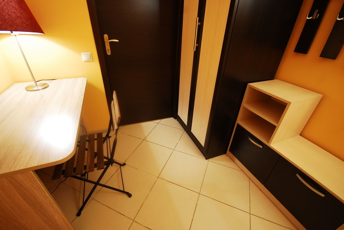 Imagen de la habitación del Hostel Landmark City Hotel -. Foto 9