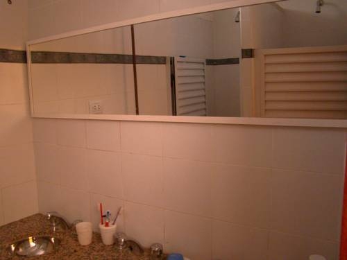 Imagen de la habitación del Hostel Las Heras. Foto 28
