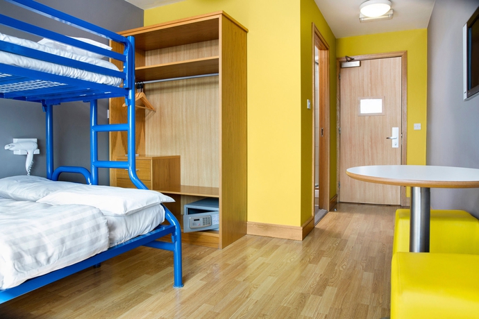 Imagen de la habitación del Hostel Latroupe Jacobs Inn. Foto 9