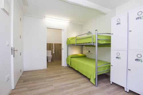 Imagen de la habitación del Hostel Lekeitio Aterpetxea. Foto 4