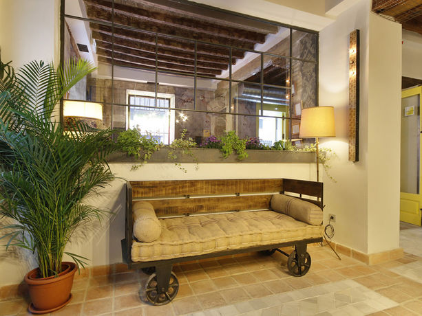 Imagen general del Hostel Lemon Rock. Foto 13