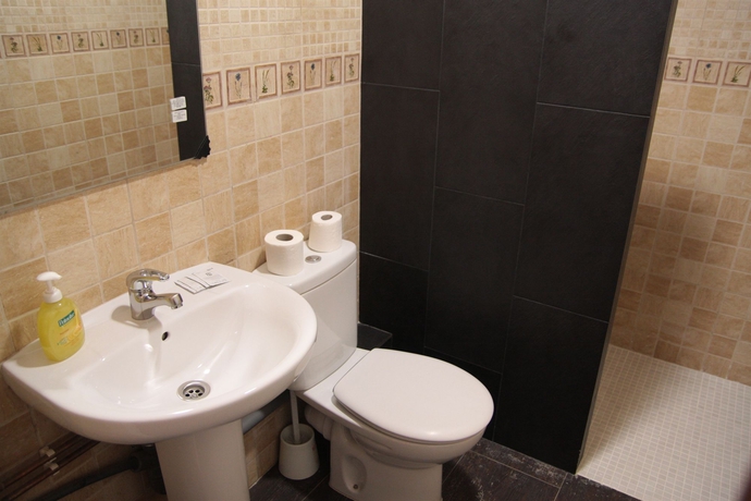 Imagen de la habitación del Hostel Lenin Barcelona. Foto 4