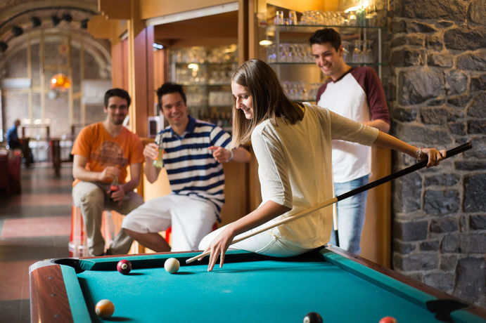 Imagen del bar/restaurante del Hostel Li&egrave;ge Youth. Foto 7